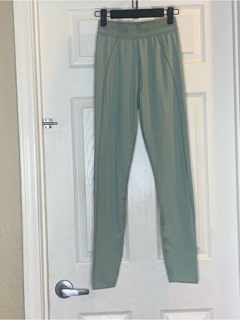 Victoria’s Secret PINK Active High Waist Full Length Leggings Size Small